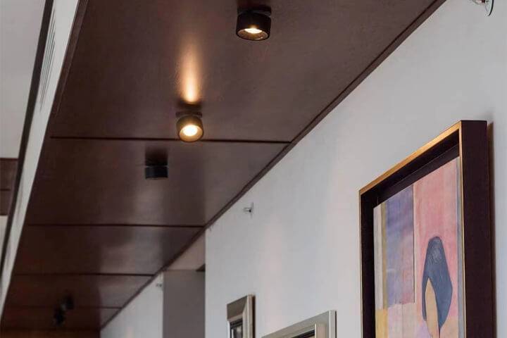 Light On Art Gallary 2 1